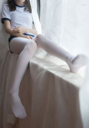 孤高电影免费播放_DVD免费观看超清