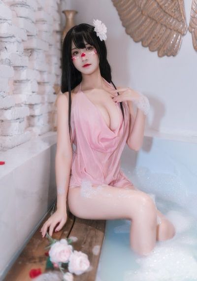 漂亮的保姆7_BD国语超清在线观看