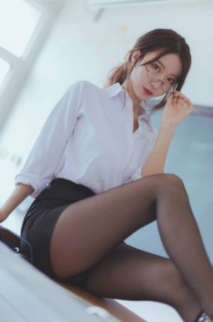 亲吻拥抱动漫在线观看_剧情片电影完整版
