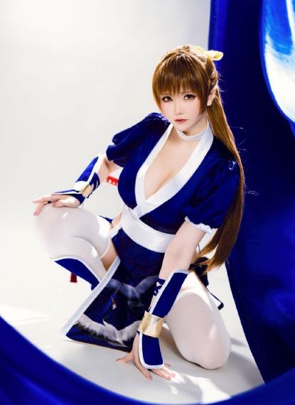 善良的女秘书经典_云播放粤语日本成人在线