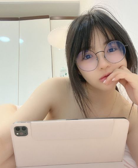 学生的妈妈4_剧情片全集免费播放